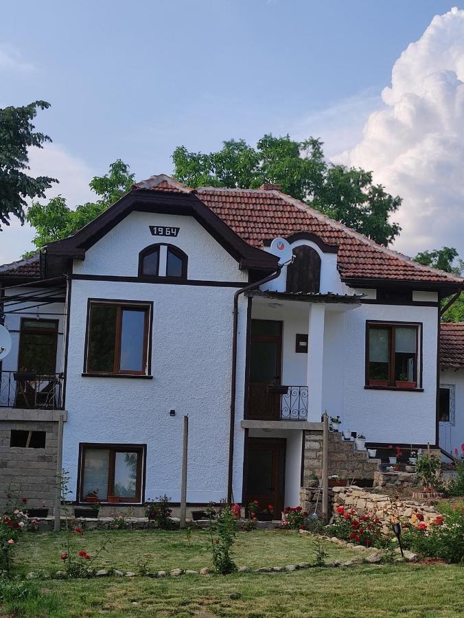 Hotel Krushunska Panorama Kruszuna Zewnętrze zdjęcie